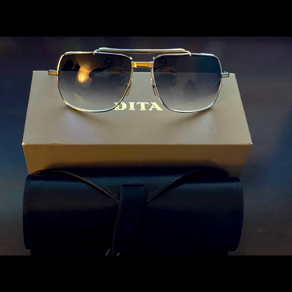 COPY - Dita Symeta - Type 403
